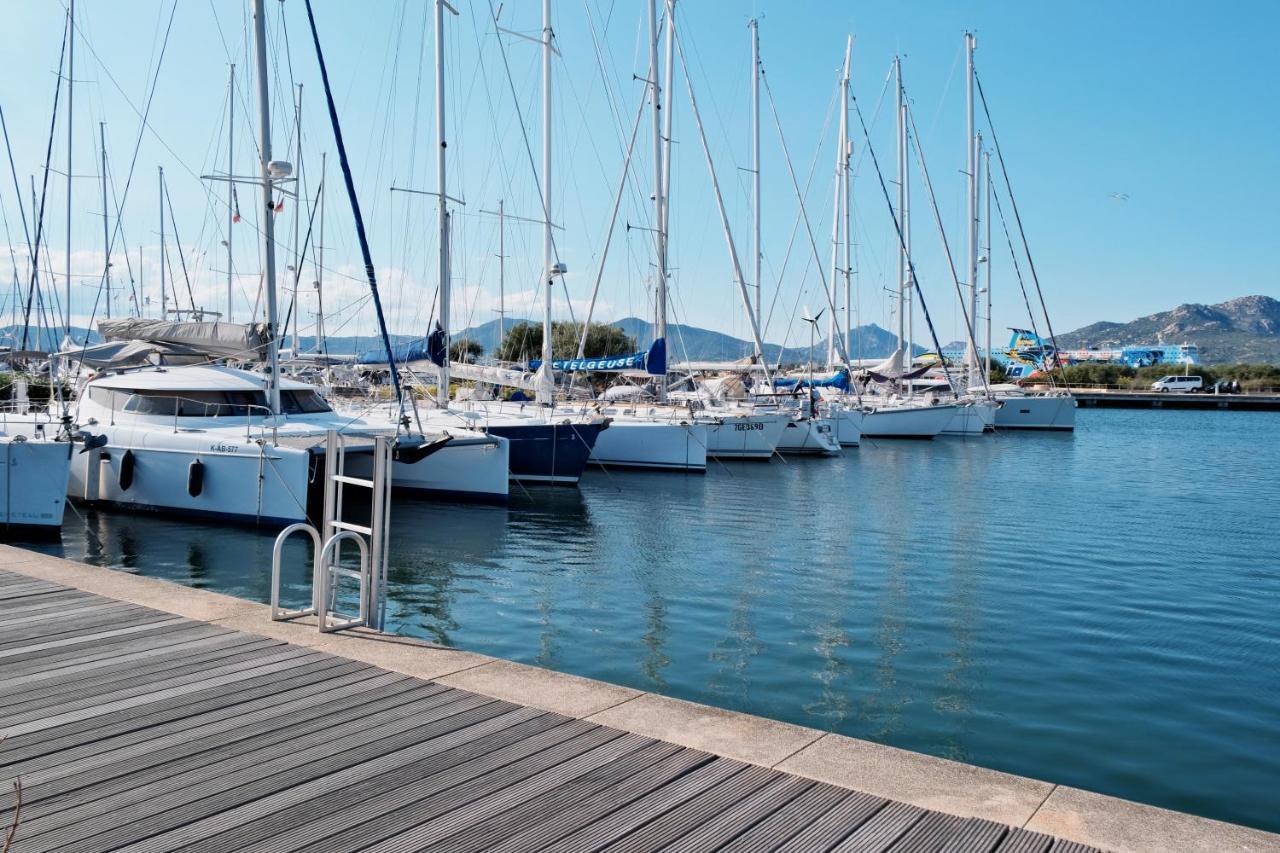 Marina Di Olbia Holiday Home Exterior foto